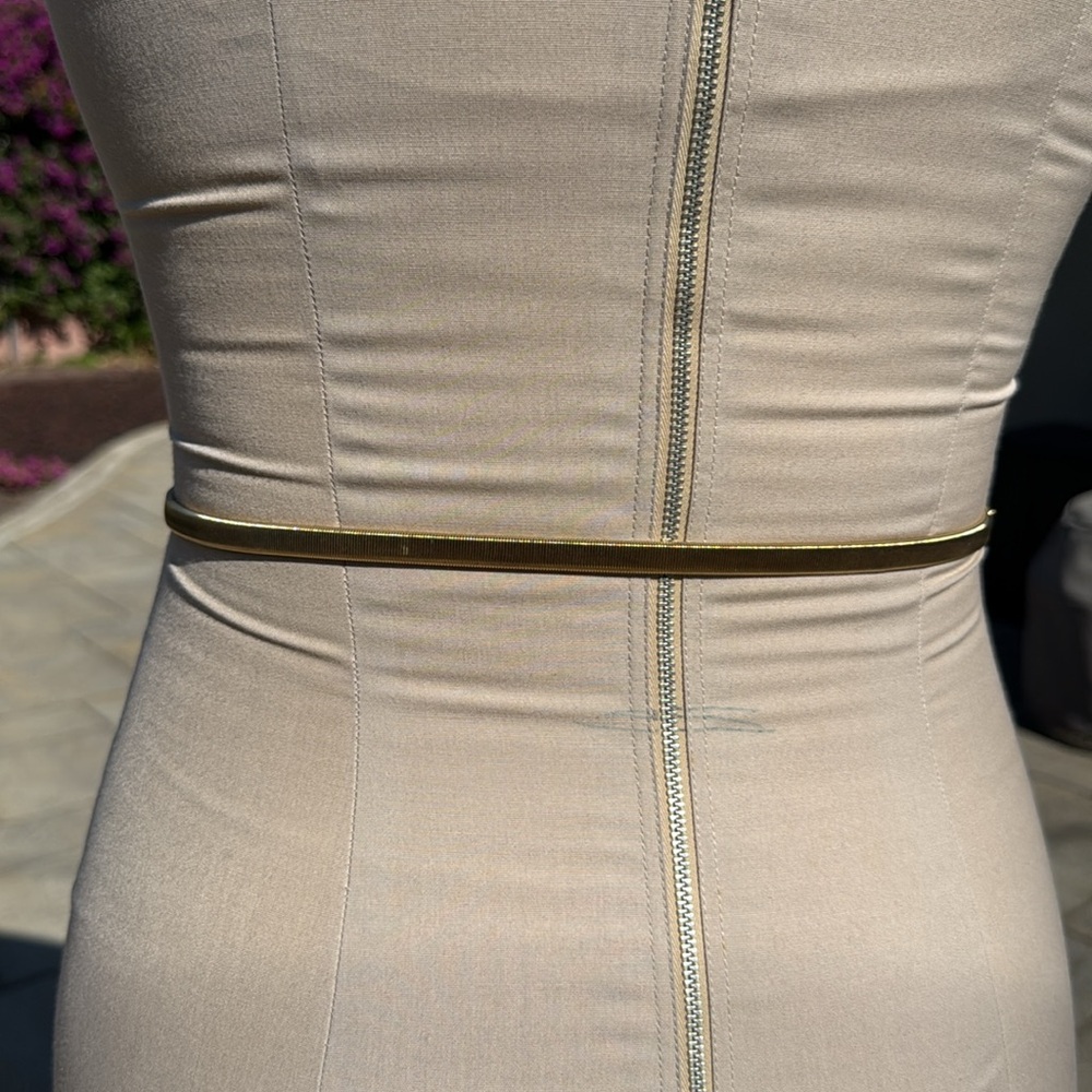 Vintage 1990s stretch gold metal belt - Picture 5 of 7